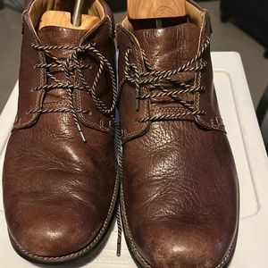 Johnston & Murphy Huntley Leather Chukka Boots